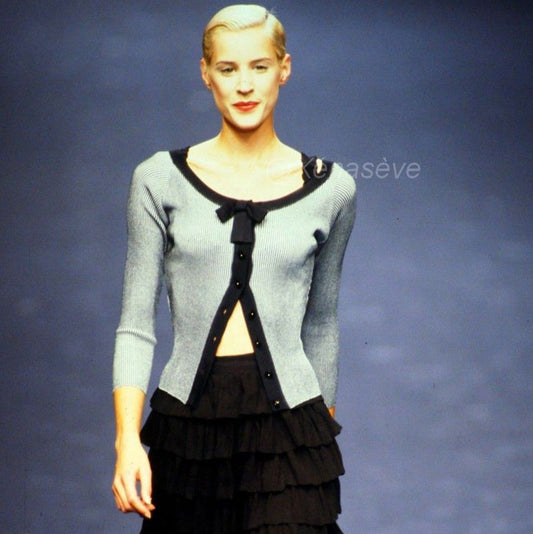 Chantal Thomass 1995 Lace Romantic Bustier - documented