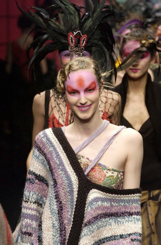 Voyage 2003 Luxurious top - Runway / Deadstock