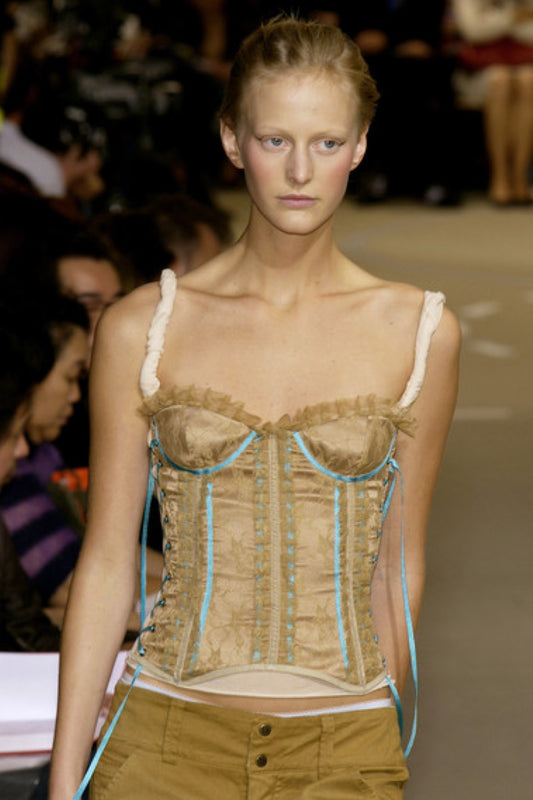 D&G S/S 2002 lace corset - runway