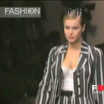 Chantal Thomass 1995 lace bustier - runway