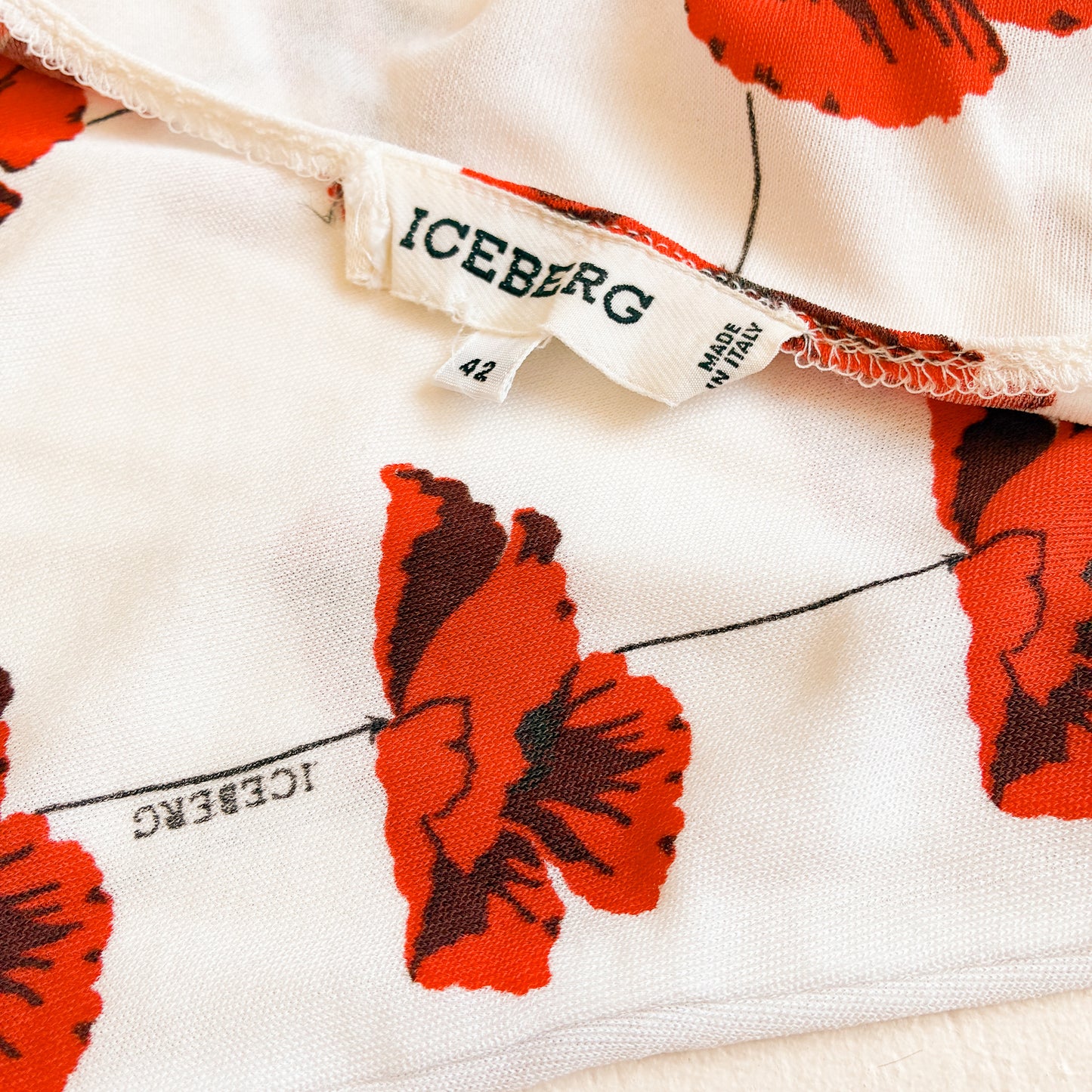 Iceberg 1997 Iconic Poppy T-Shirt - runway
