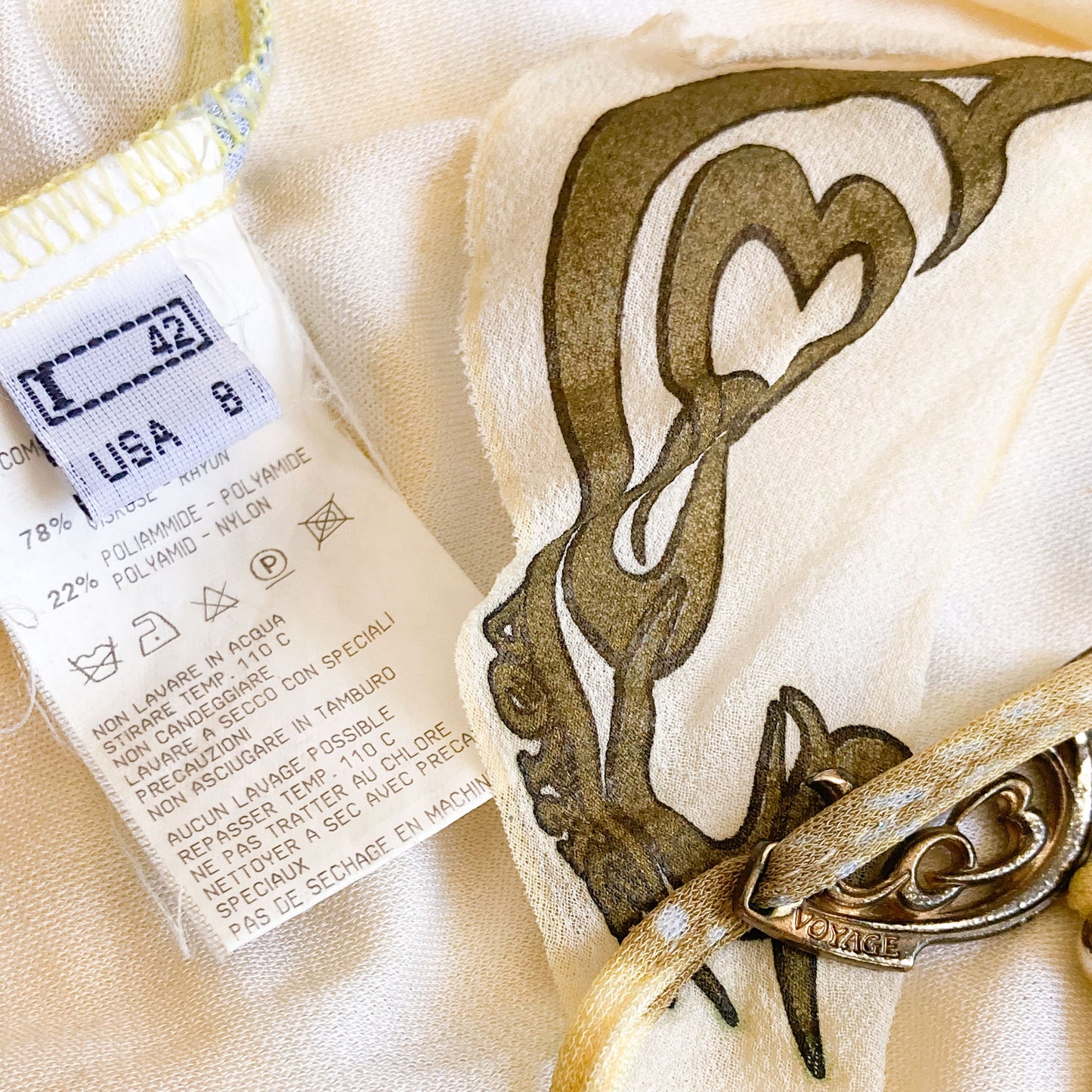 Voyage VTG bodycon floral maxi dress