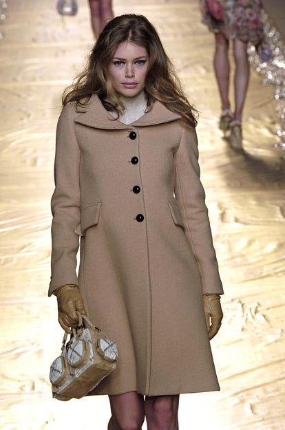 Blumarine F/W 2005 beaded bag - documented