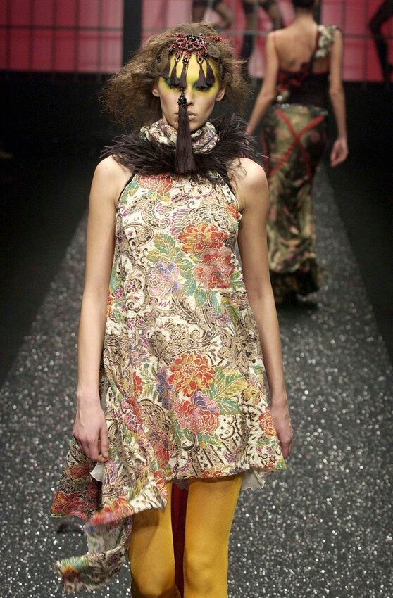 Voyage 2003 Luxurious top - Runway / Deadstock