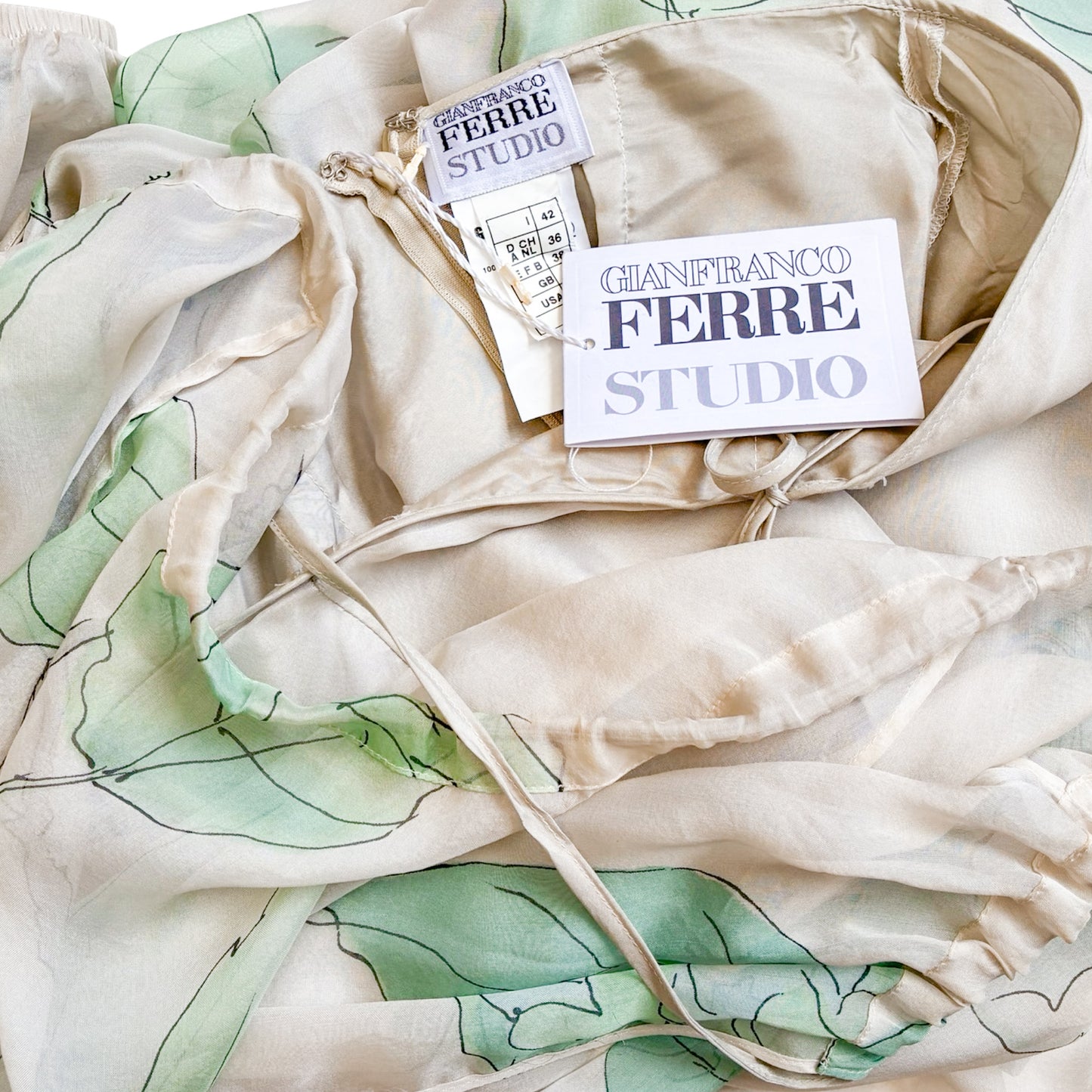 Gianfranco Ferre 2000s rare silk set